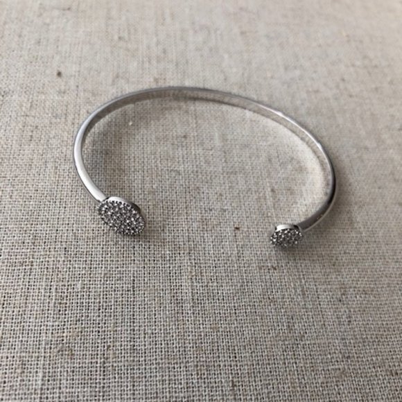 Stella & Dot Silver Pave Diamond bracelet - Picture 1 of 2